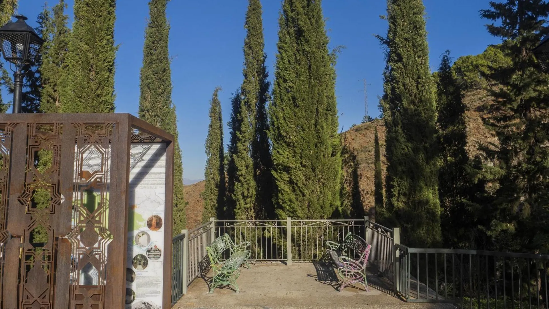 Guest house Cubo'S Hostal La Plaza Room 101 With Breakfast Tolox Spain